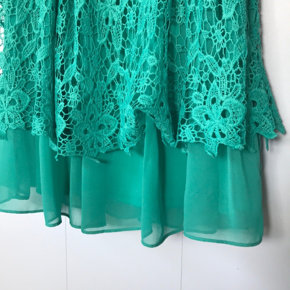 Boutique Dress - Picture 7 of 7